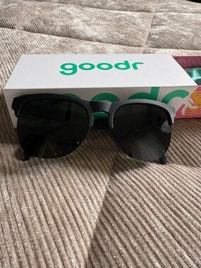 goodr Women's Black Sunglasses - Classic Shield Style